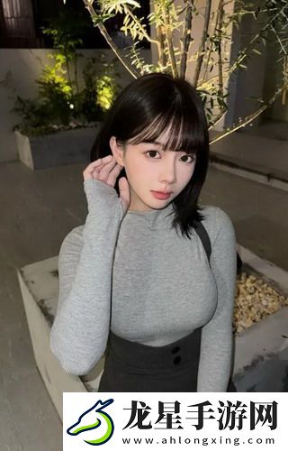 凱·帕克在姨母家的客廳