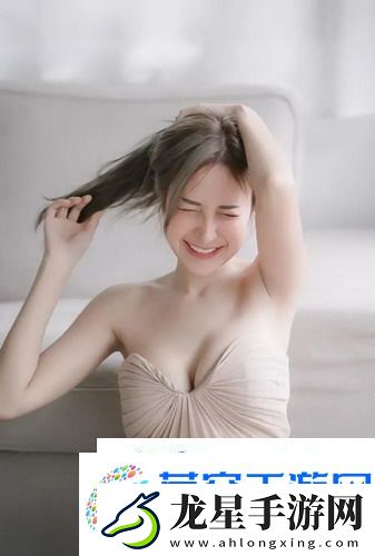 漂亮的秘書(shū)倫理hd展現(xiàn)職場(chǎng)魅力友