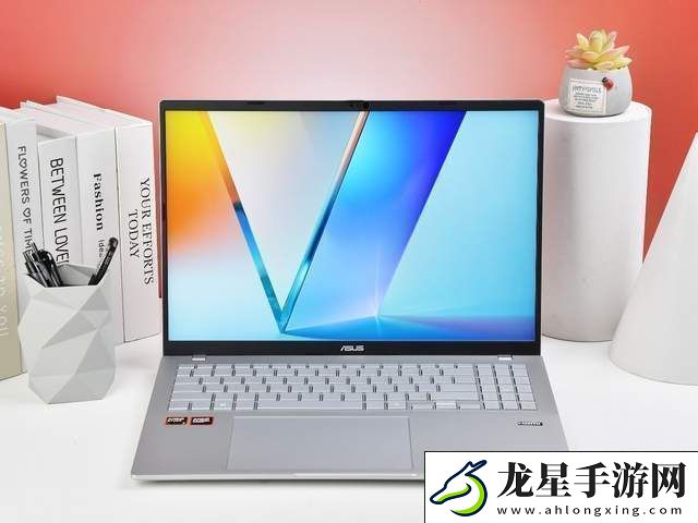 華碩無畏Pro16銳龍版2025