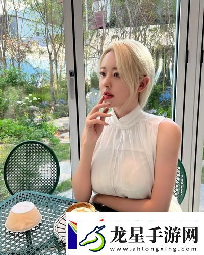 腰身一挺突破那層薄膜就疼