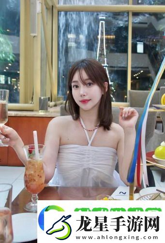 美女比基尼游泳圖片視頻
