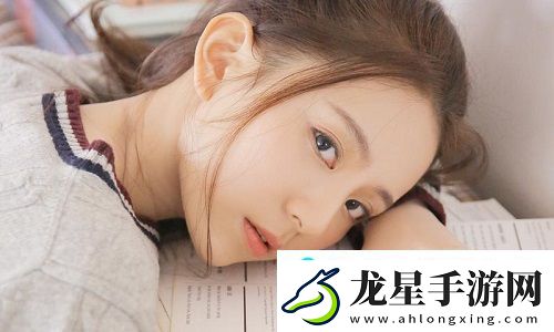 一面膜胸口一面吃下部位片段深受好評(píng)-網(wǎng)友熱評(píng)